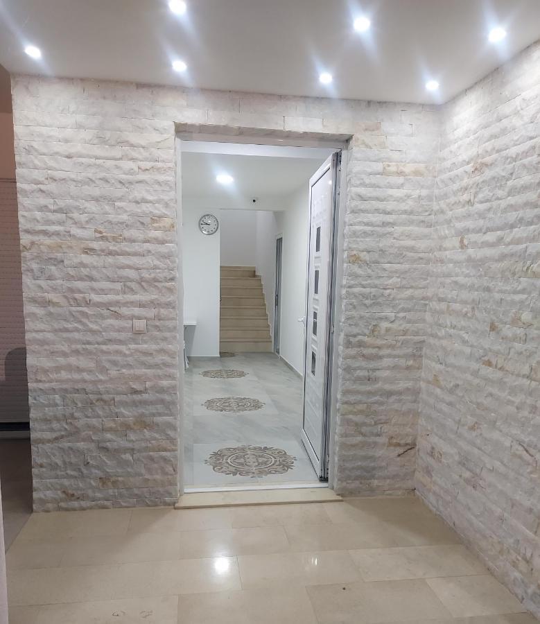 Ulcin Relax Apartments & Rooms Улцинь Екстер'єр фото